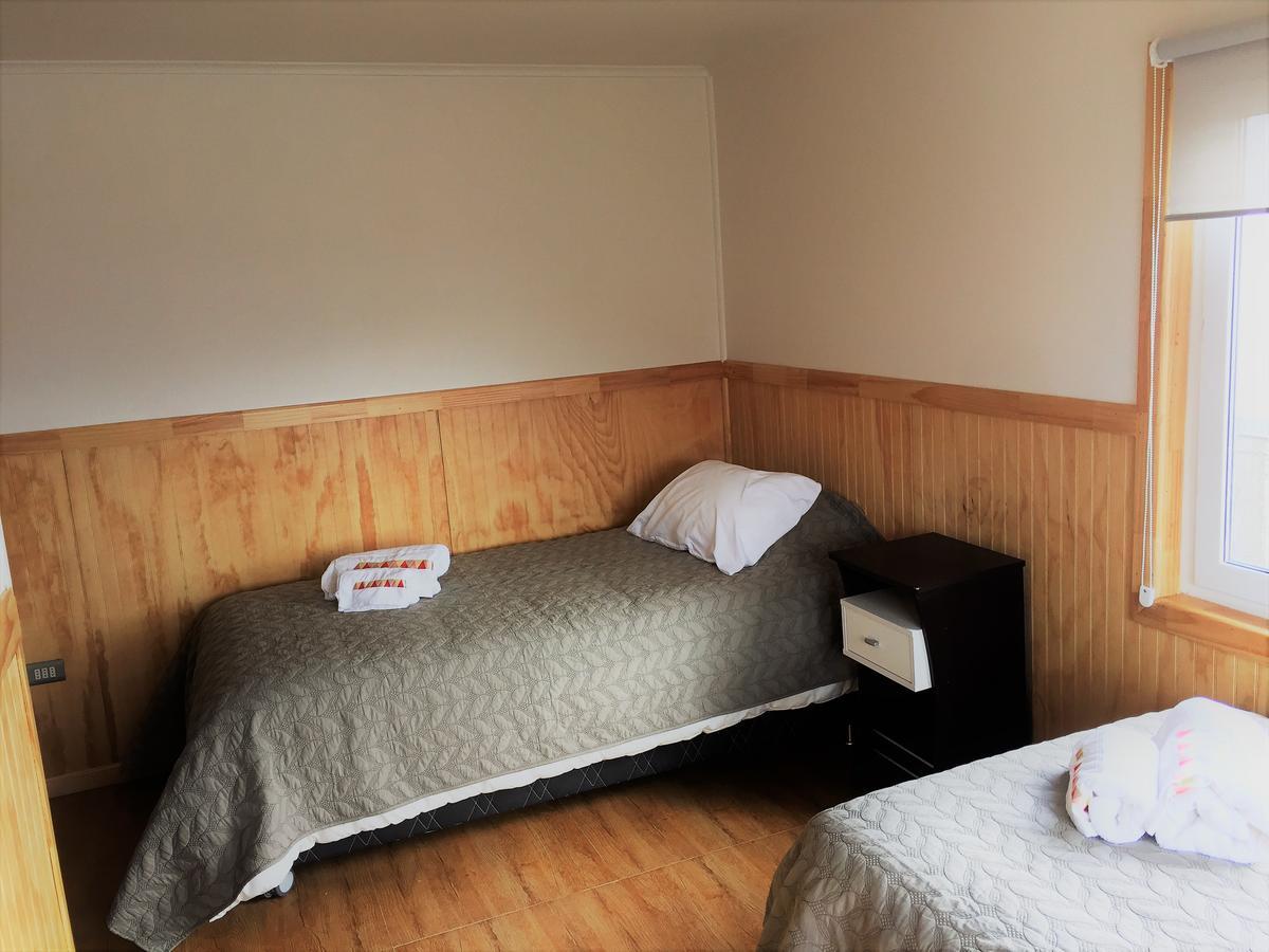 Hostal Andes Patagonicos Пуерто-Наталес Екстер'єр фото