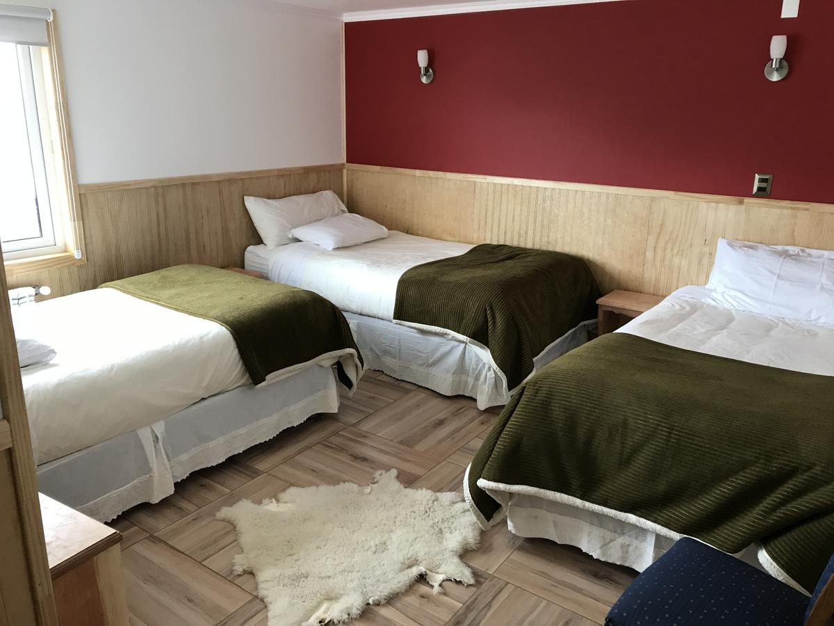 Hostal Andes Patagonicos Пуерто-Наталес Екстер'єр фото
